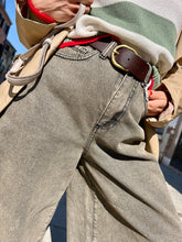 Carica l&#39;immagine nel visualizzatore di Gallery, Susy Mix Pantagonna in Jeans
