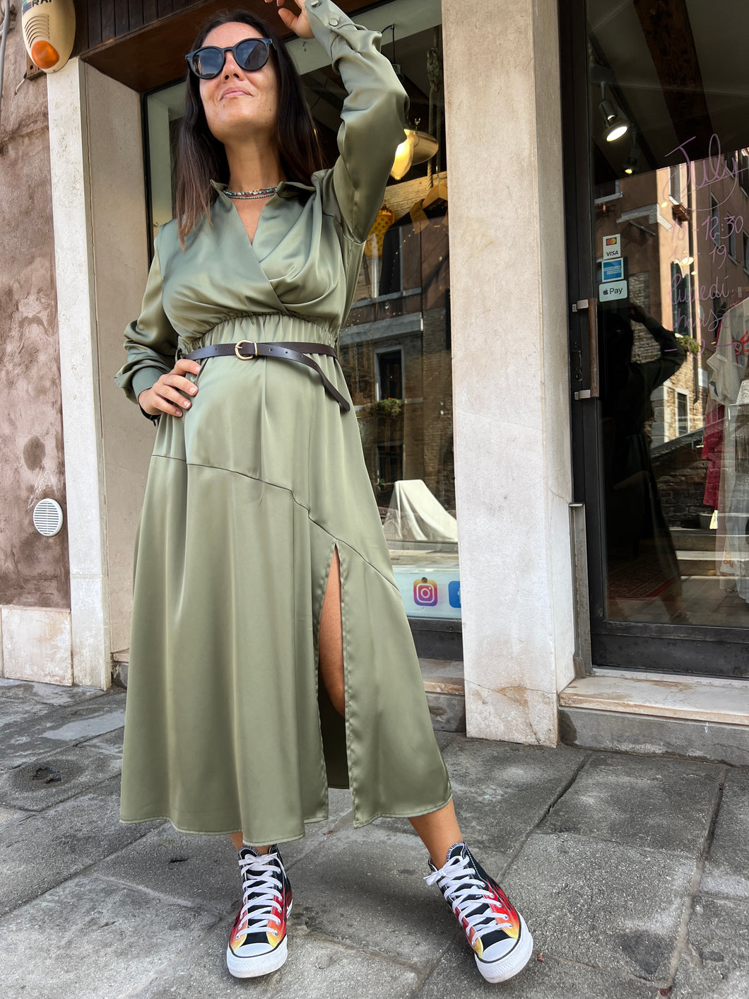 Abito Raso con Spacco