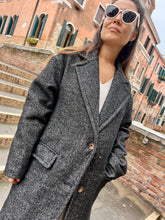 Carica l&#39;immagine nel visualizzatore di Gallery, Cappotto Spinato
