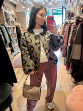 Carica l&#39;immagine nel visualizzatore di Gallery, Bomber fantasia Animalier
