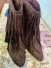 Carica l&#39;immagine nel visualizzatore di Gallery, Stivali texani frange
