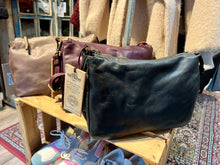 Carica l'immagine nel visualizzatore di Gallery, Bayside BS807
