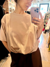 Carica l'immagine nel visualizzatore di Gallery, T-shirt Pinces
