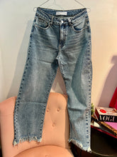 Carica l'immagine nel visualizzatore di Gallery, Jeans Dritti
