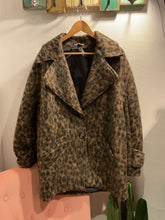 Carica l&#39;immagine nel visualizzatore di Gallery, Cappotto Animalier
