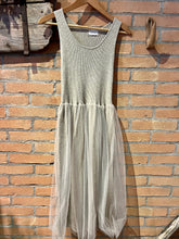 Carica l&#39;immagine nel visualizzatore di Gallery, Susy Mix completo Abito e Maglia
