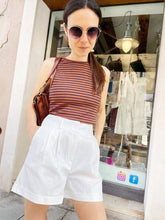 Carica l&#39;immagine nel visualizzatore di Gallery, Kontatto crop top
