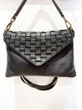 Carica l&#39;immagine nel visualizzatore di Gallery, Pochette Bayside84 415
