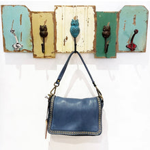 Carica l&#39;immagine nel visualizzatore di Gallery, Pochette Bayside84 422
