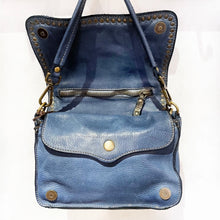 Carica l&#39;immagine nel visualizzatore di Gallery, Pochette Bayside84 422
