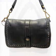 Carica l&#39;immagine nel visualizzatore di Gallery, Pochette Bayside84 555

